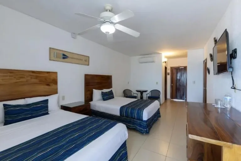 Costa Alegre Hotel & Suites