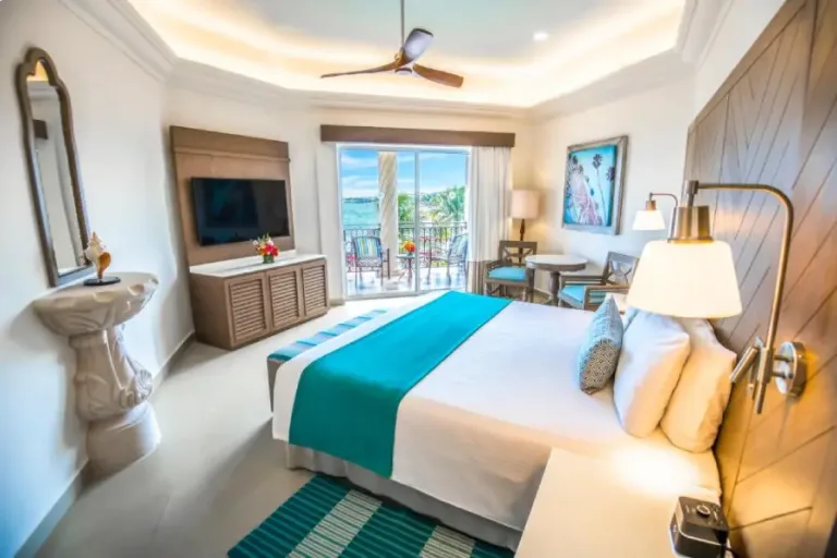 Wyndham Alltra Playa del Carmen Adults Only All Inclusive